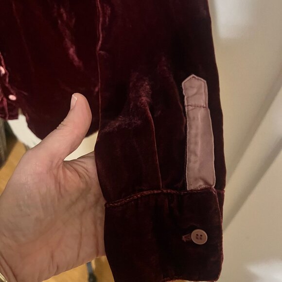 CP SHADES Burgundy Velvet Shirt With Silk Accents Size X-Small - Picture 8 of 10